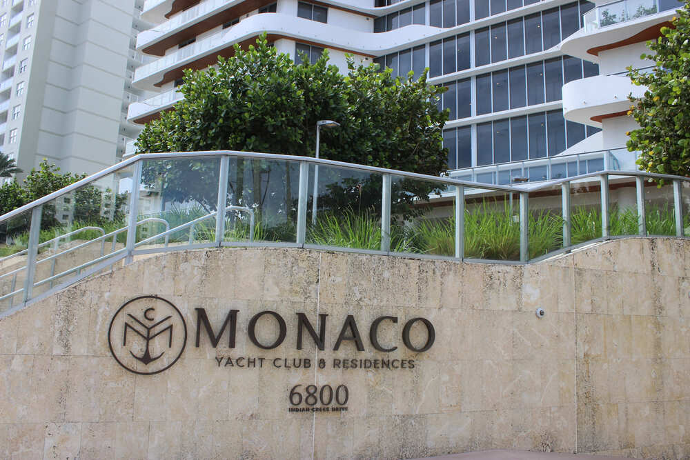 Monaco Yacht Club condo main photo